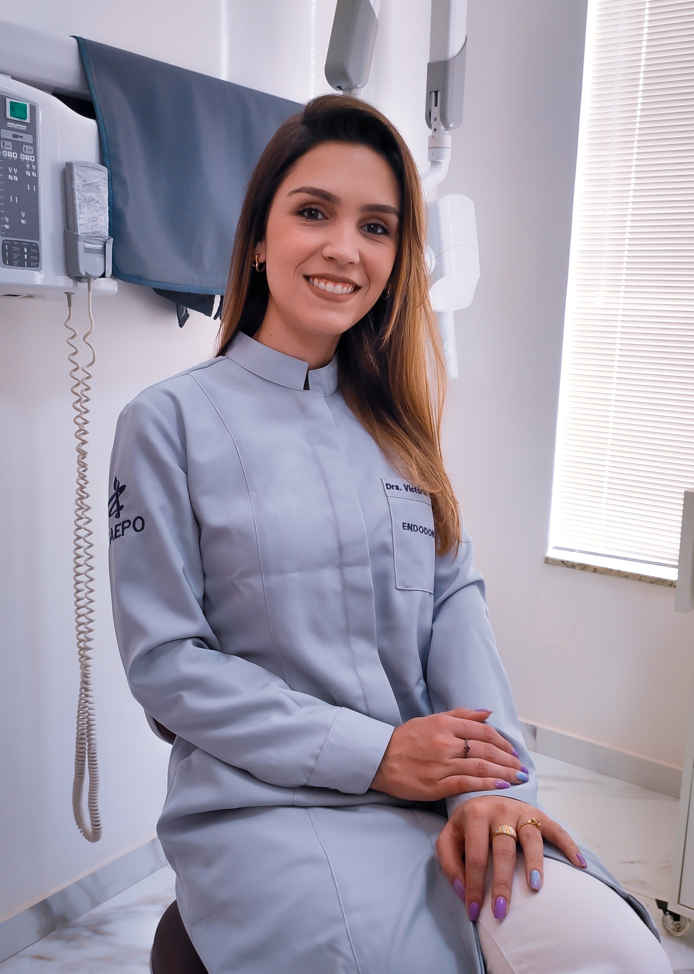 Dra. Victória Fiscarelli em atendimento